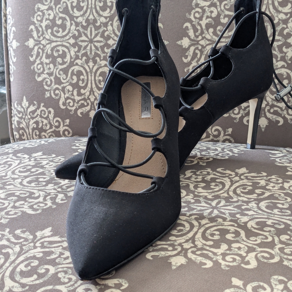 New Elegant Black Lace-Up Women's Heels